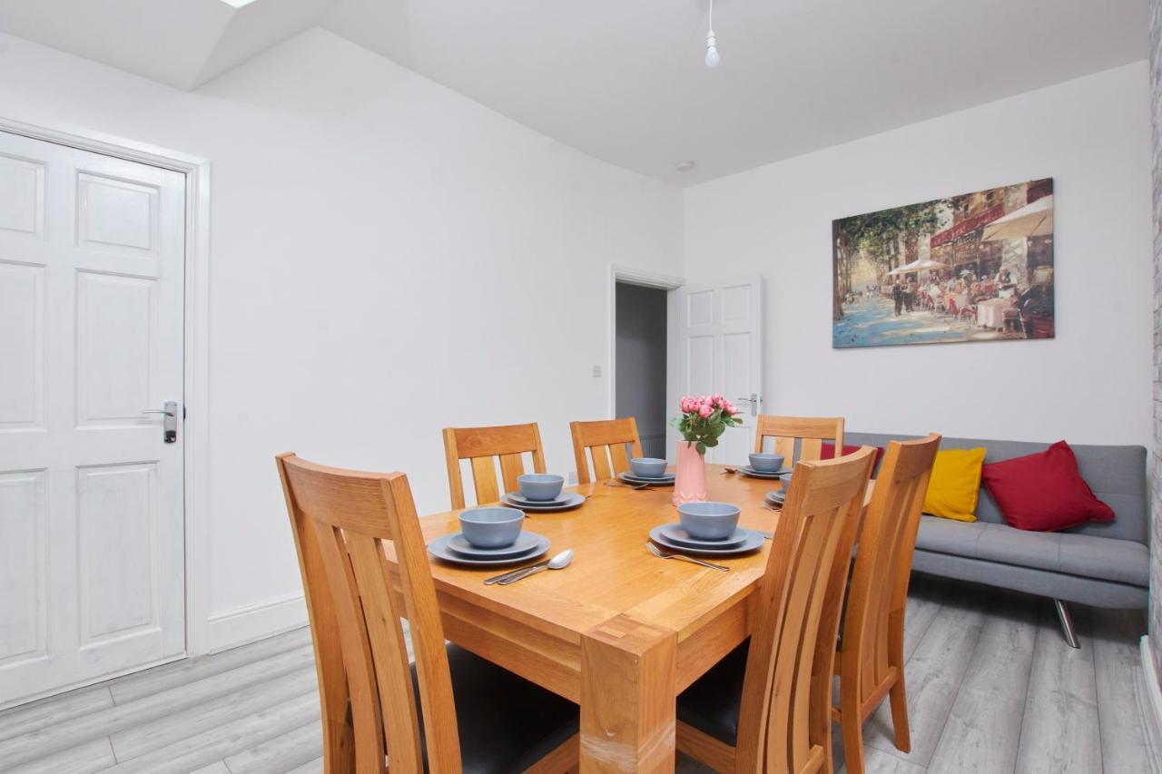 Stylish Blackpool Gem - Great Location! Exterior photo